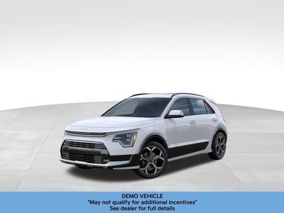 2025 Kia Niro SX Touring