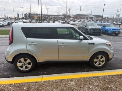 2017 Kia Soul Base