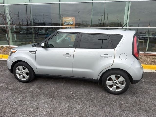 2017 Kia Soul Base