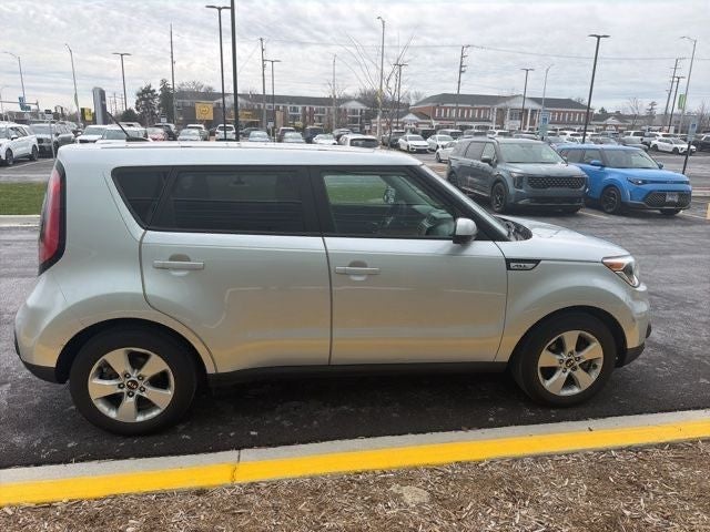2017 Kia Soul Base