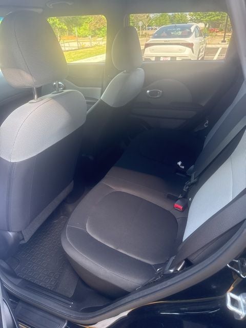 2016 Kia Soul Exclaim