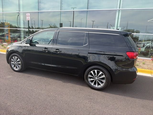 2016 Kia Sedona SX