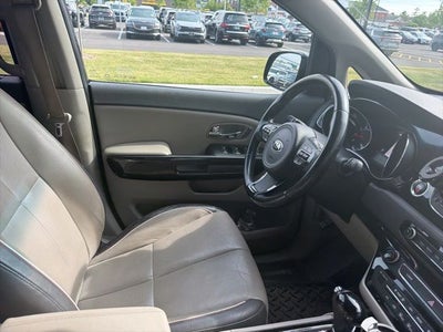 2016 Kia Sedona SX
