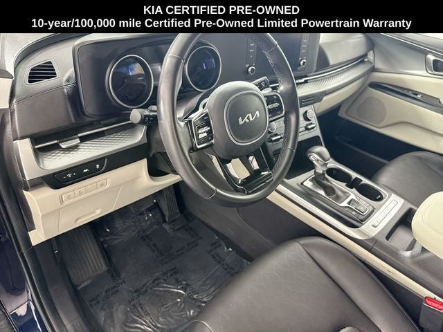 2024 Kia Carnival LX
