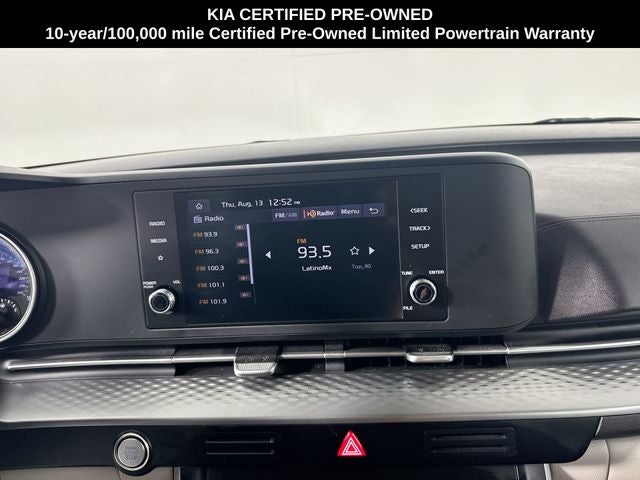 2024 Kia Carnival LX