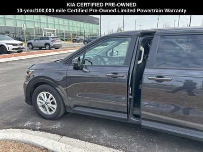 2024 Kia Carnival LX