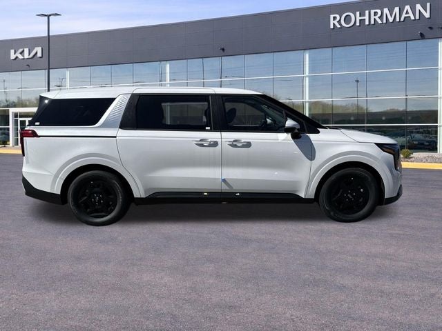 2026 Kia Carnival LX