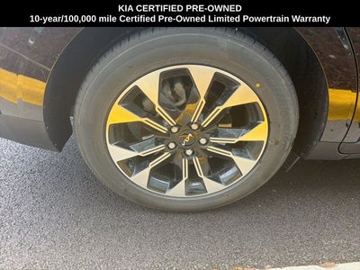 2024 Kia Carnival EX