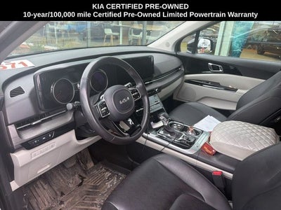 2024 Kia Carnival EX