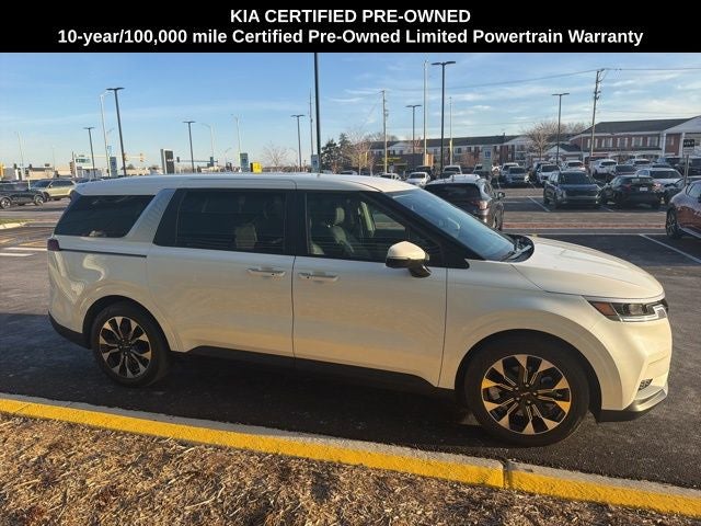 2024 Kia Carnival EX