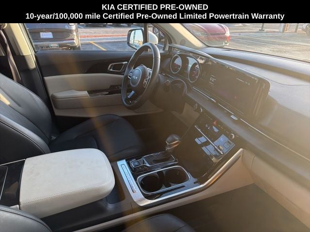 2024 Kia Carnival EX