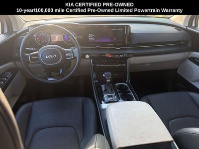 2024 Kia Carnival EX