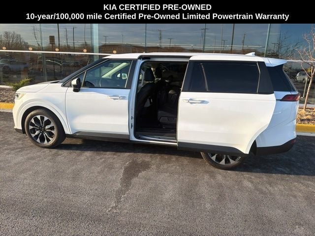 2024 Kia Carnival EX