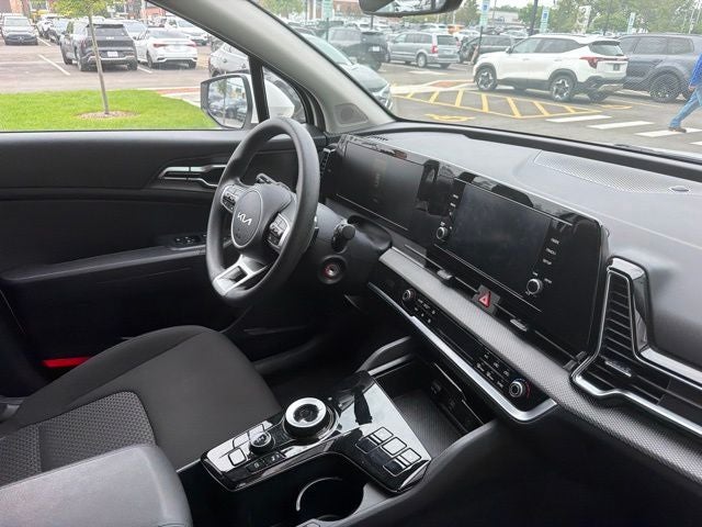 2024 Kia Sportage Hybrid LX