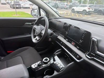 2024 Kia Sportage Hybrid LX