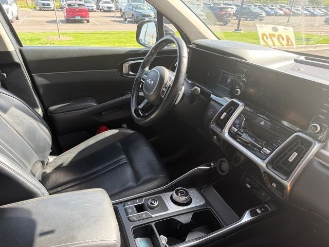 2022 Kia Sorento Hybrid EX