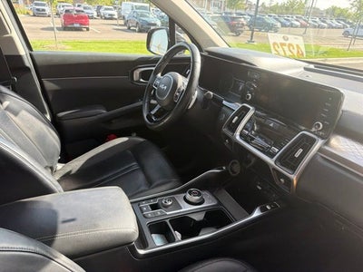 2022 Kia Sorento Hybrid EX