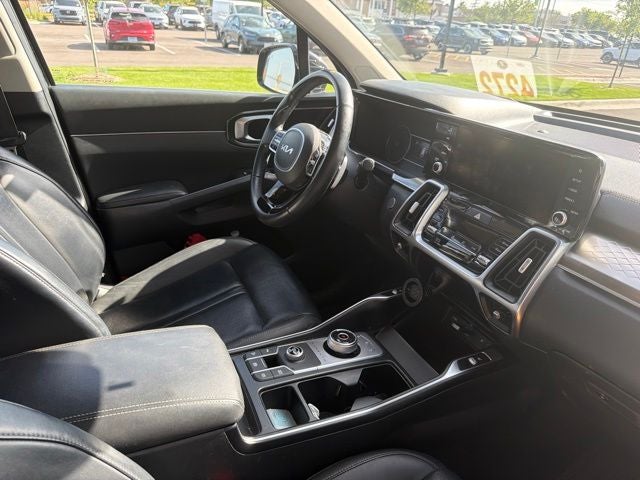 2022 Kia Sorento Hybrid EX