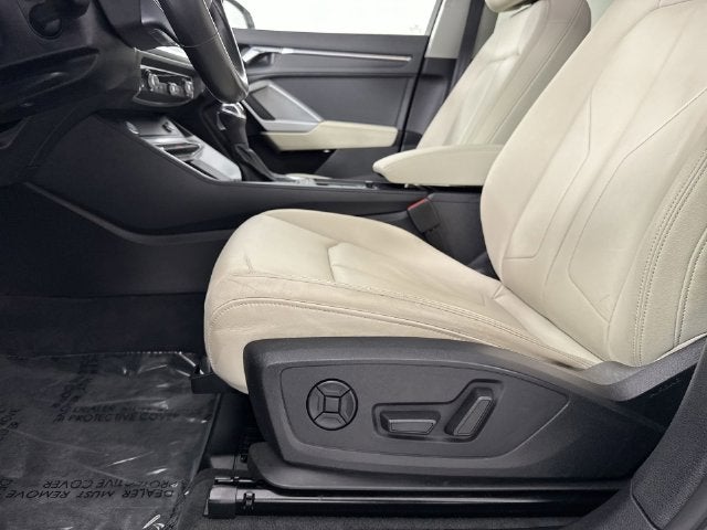 2020 Audi Q3 Prestige S line quattro