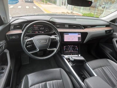 2019 Audi e-tron Premium Plus quattro
