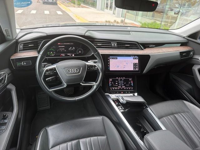 2019 Audi e-tron Premium Plus quattro