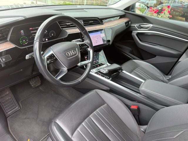 2019 Audi e-tron Premium Plus quattro