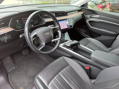 2019 Audi e-tron Premium Plus quattro