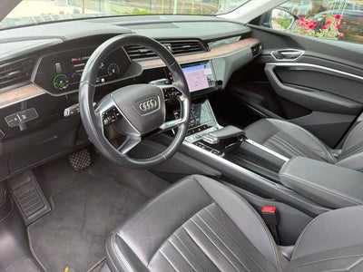 2019 Audi e-tron Premium Plus quattro