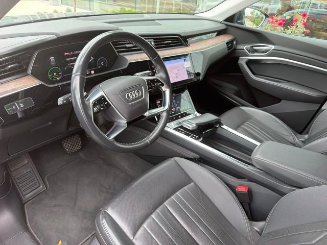 2019 Audi e-tron Premium Plus quattro