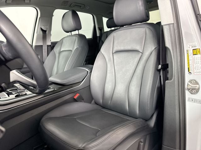 2023 Audi Q7 45 Premium Plus quattro
