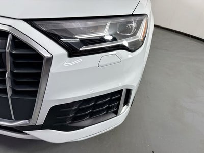 2023 Audi Q7 45 Premium Plus quattro