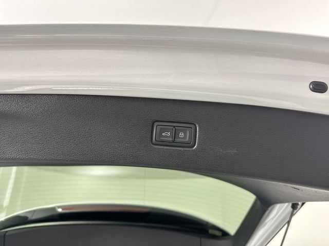 2023 Audi Q7 45 Premium Plus quattro