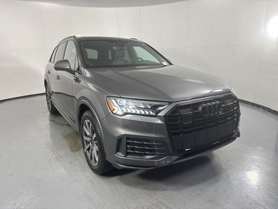 2023 Audi Q7 45 Premium Plus quattro