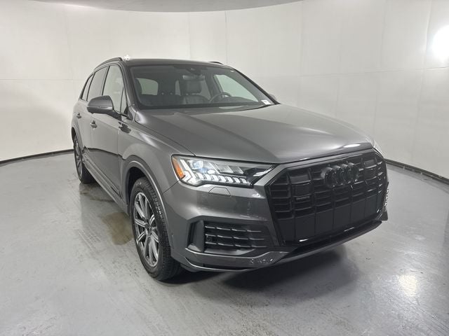 2023 Audi Q7 45 Premium Plus quattro