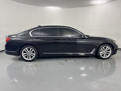 2016 BMW 7 Series 750i xDrive