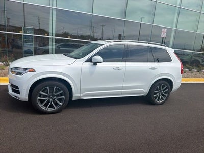 2018 Volvo XC90 T5 Momentum