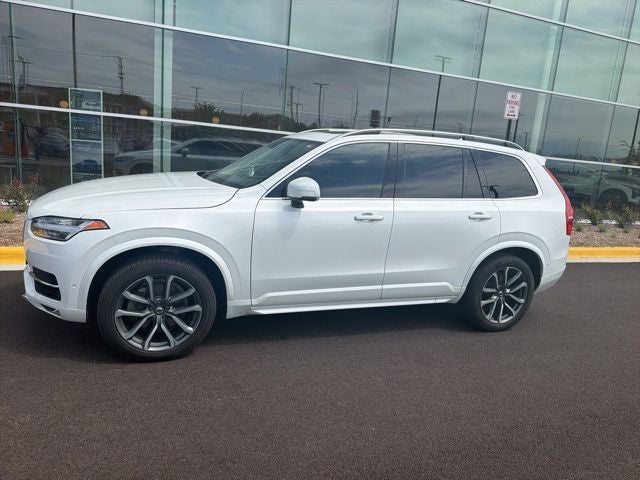 2018 Volvo XC90 T5 Momentum