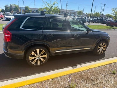 2022 Volvo XC90 Recharge Plug-In Hybrid T8 Inscription 6 Passenger
