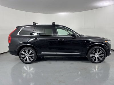 2022 Volvo XC90 Recharge Plug-In Hybrid T8 Inscription 6 Passenger